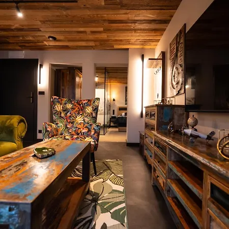 Luna Luxury - Z Sauna I Jacuzzi Шклярска-Поремба