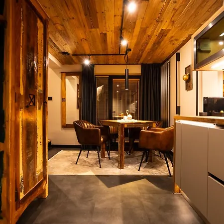 Luna Luxury - Adults Only - Sauna, Jacuzzi Lägenhet Szklarska Poręba