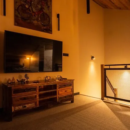 Luna Luxury - Z Sauna I Jacuzzi Шклярска-Поремба