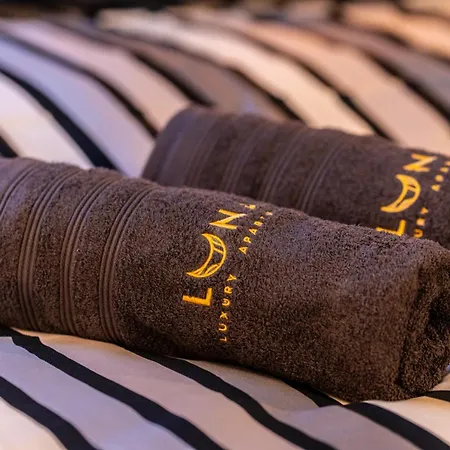 Luna Luxury - Z Sauna I Jacuzzi Апартаменты Шклярска-Поремба