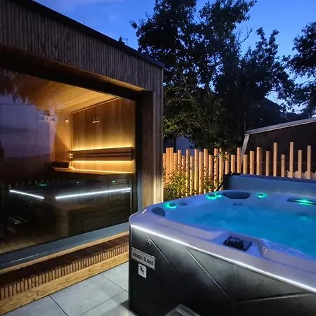 Luna Luxury - Z Sauna I Jacuzzi