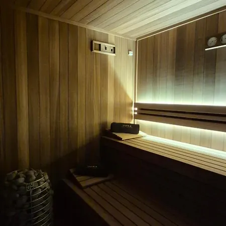 Luna Luxury Apartments - Adults Only - Sauna, Jacuzzi Daire Szklarska Poreba