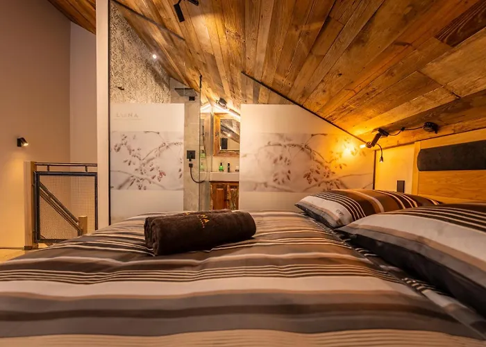 Luna Luxury - Z Sauna I Jacuzzi Daire Szklarska Poreba